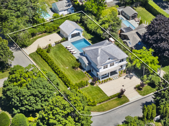 30 Bellows Lane