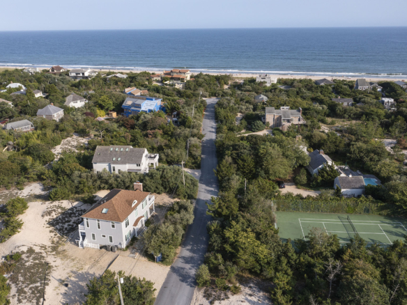 Sandpiper Lane