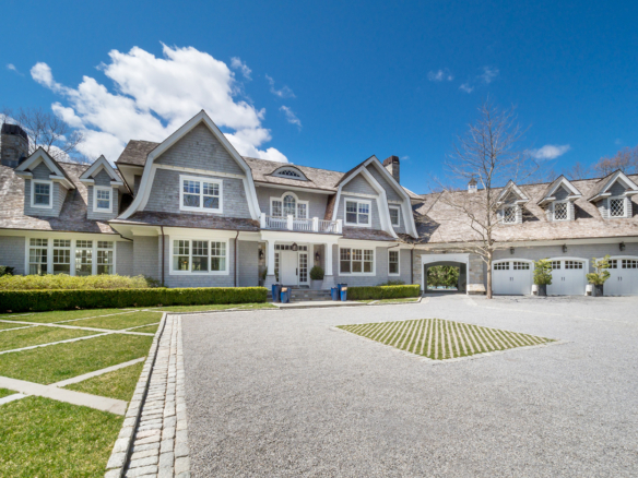 496 Wainscott Harbor Road