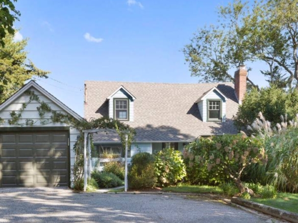 67 Scotts Landing Road