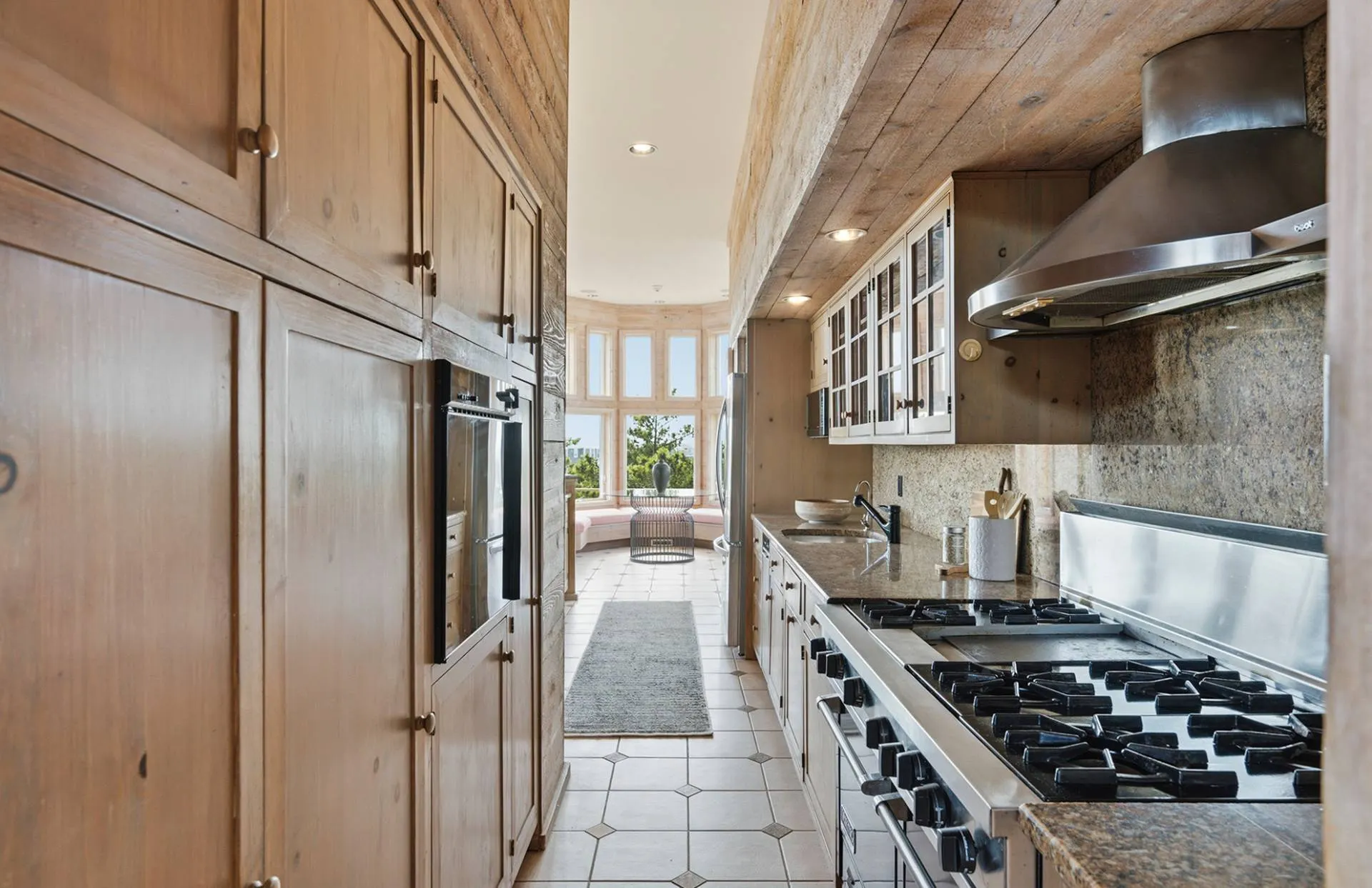 137 Sandune Court