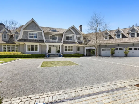 496 Wainscott Harbor Road