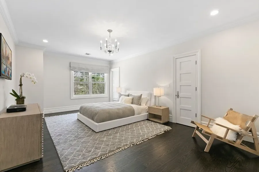496 Wainscott Harbor Road