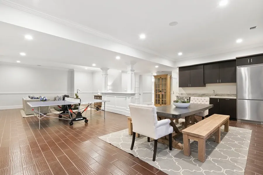 496 Wainscott Harbor Road