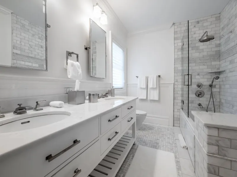 496 Wainscott Harbor Road
