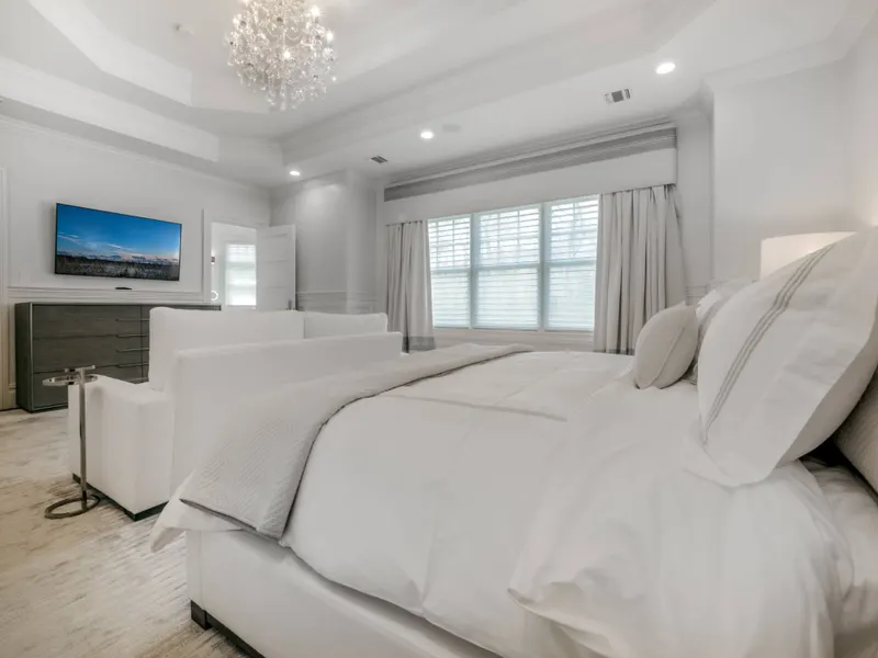 496 Wainscott Harbor Road