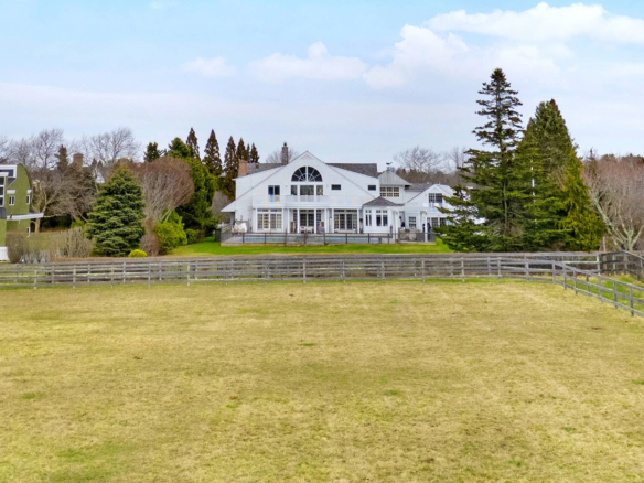 59 Farm Field Road