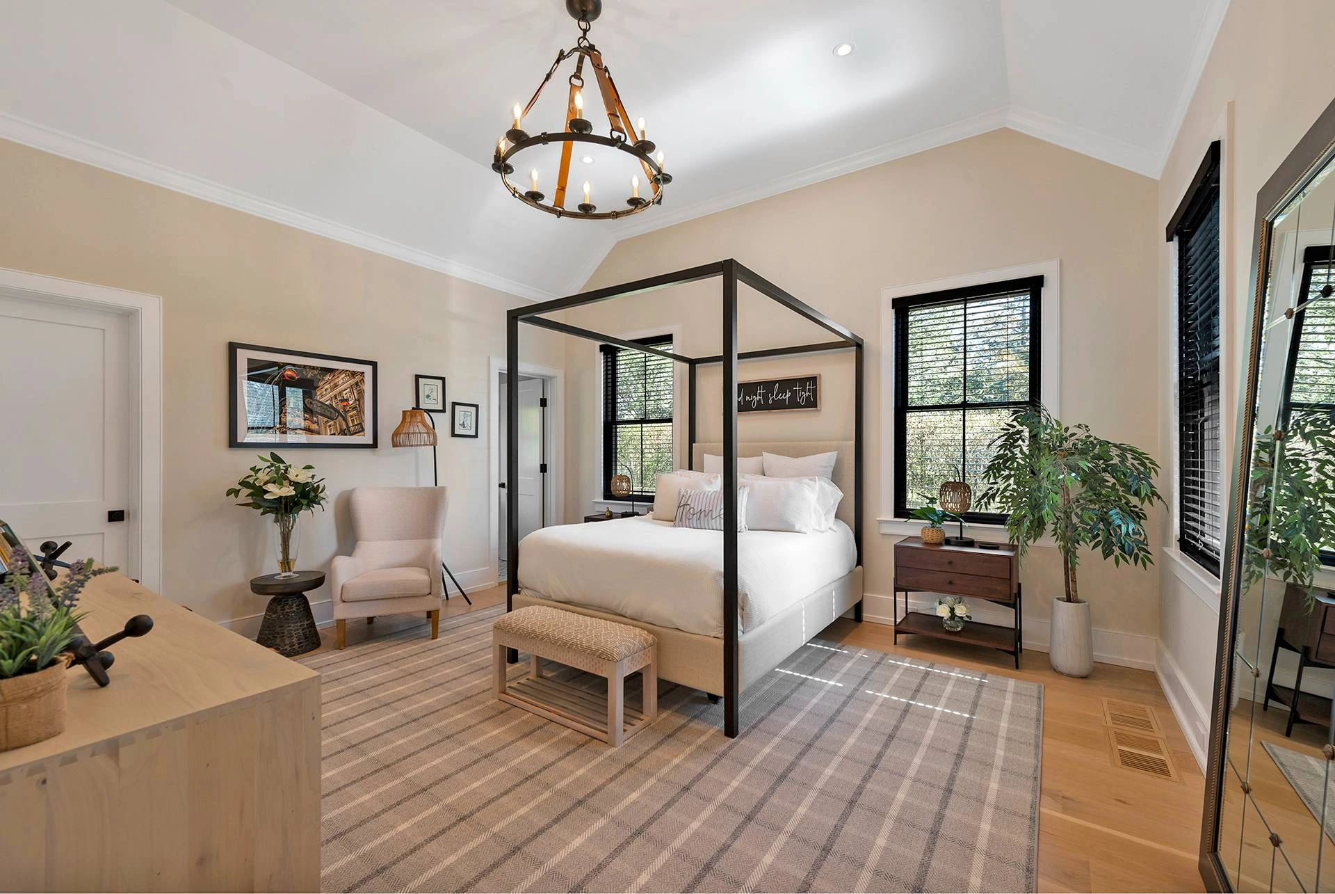 Southampton-Lease-150k-09 Southampton Residential Lease