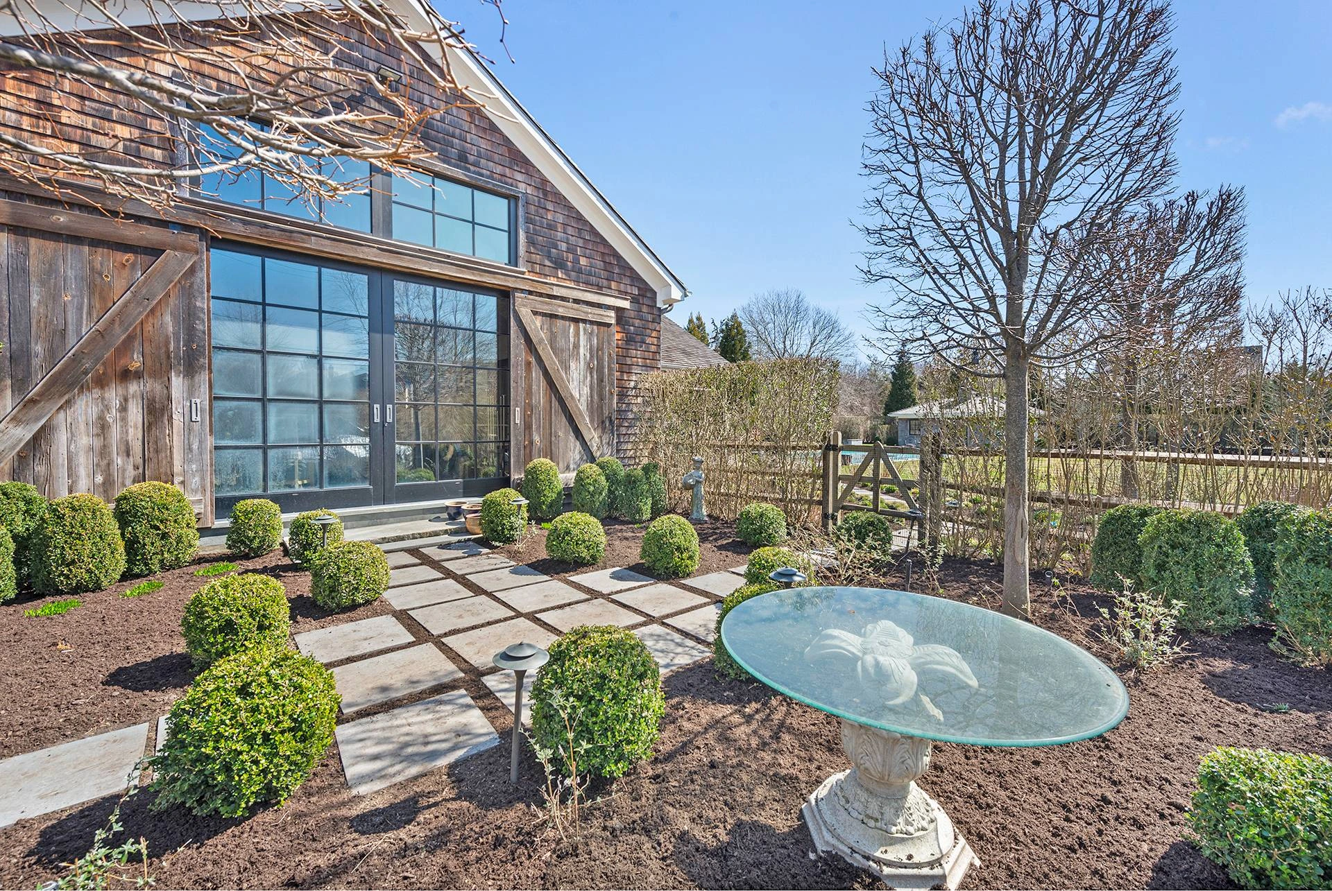 Southampton-Lease-150k-28 Southampton Residential Lease