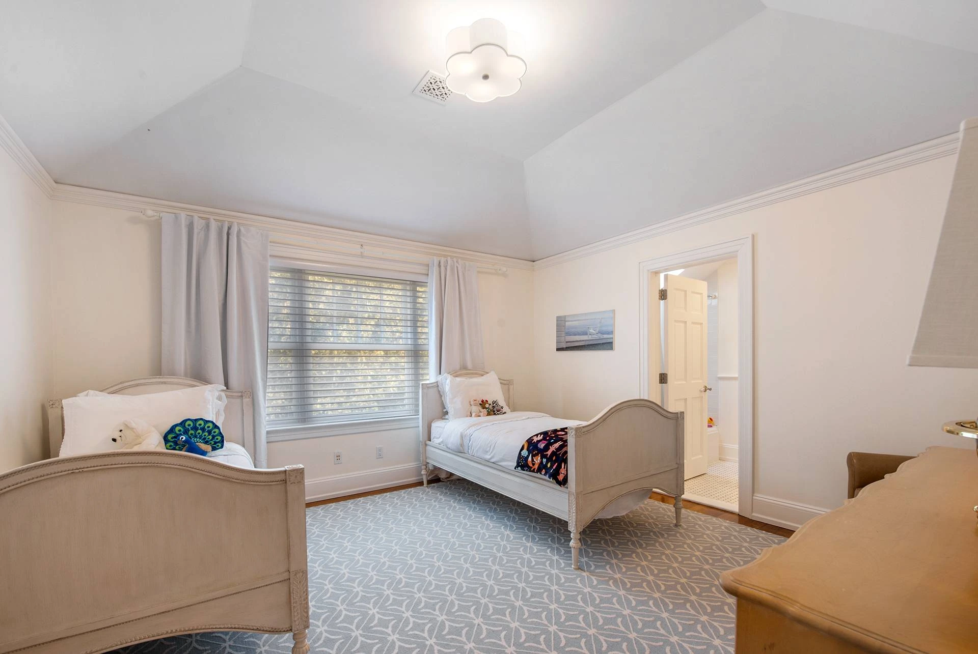 Southampton-Residential-Lease-16 Southampton Residential Lease