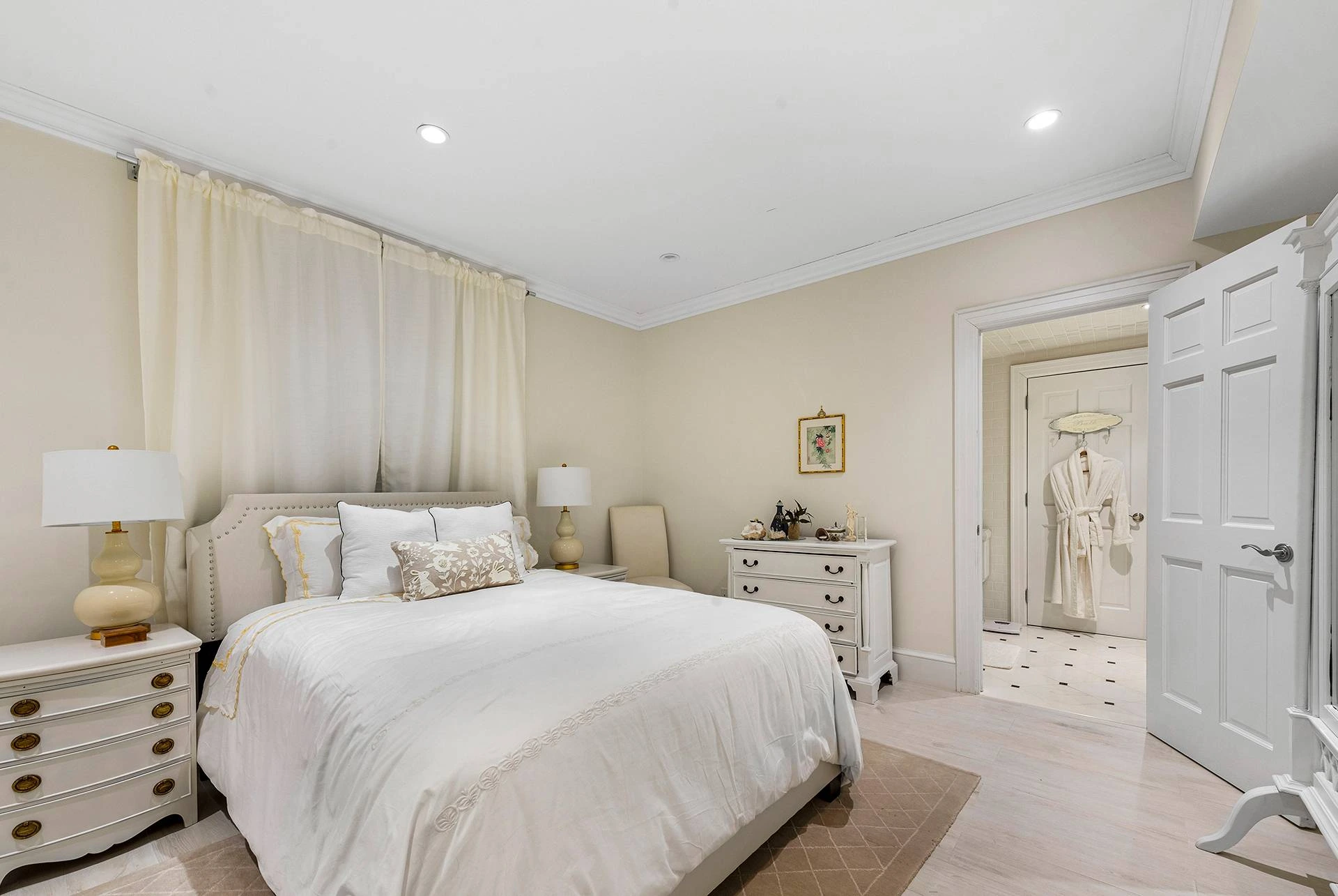 Southampton-Residential-Lease-28 Southampton Residential Lease