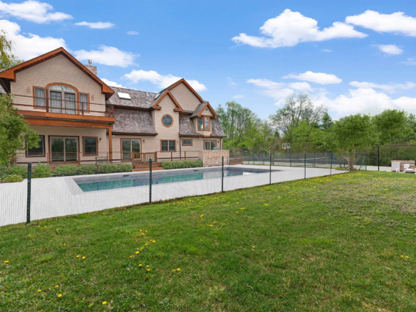 Water Mill Residential Lease