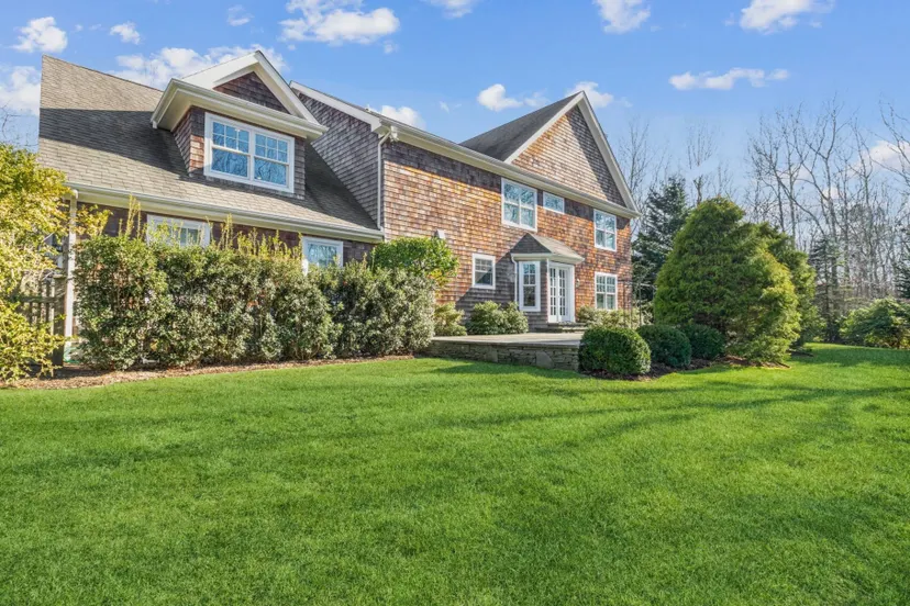 21 Spinnaker Way