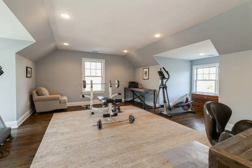 21 Spinnaker Way