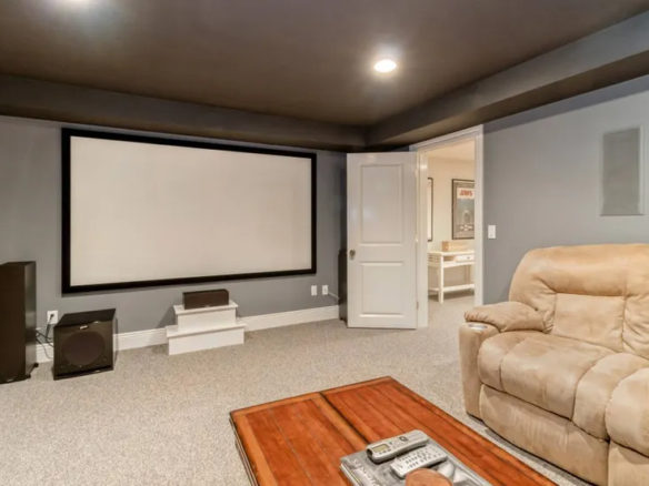 21 Spinnaker Way