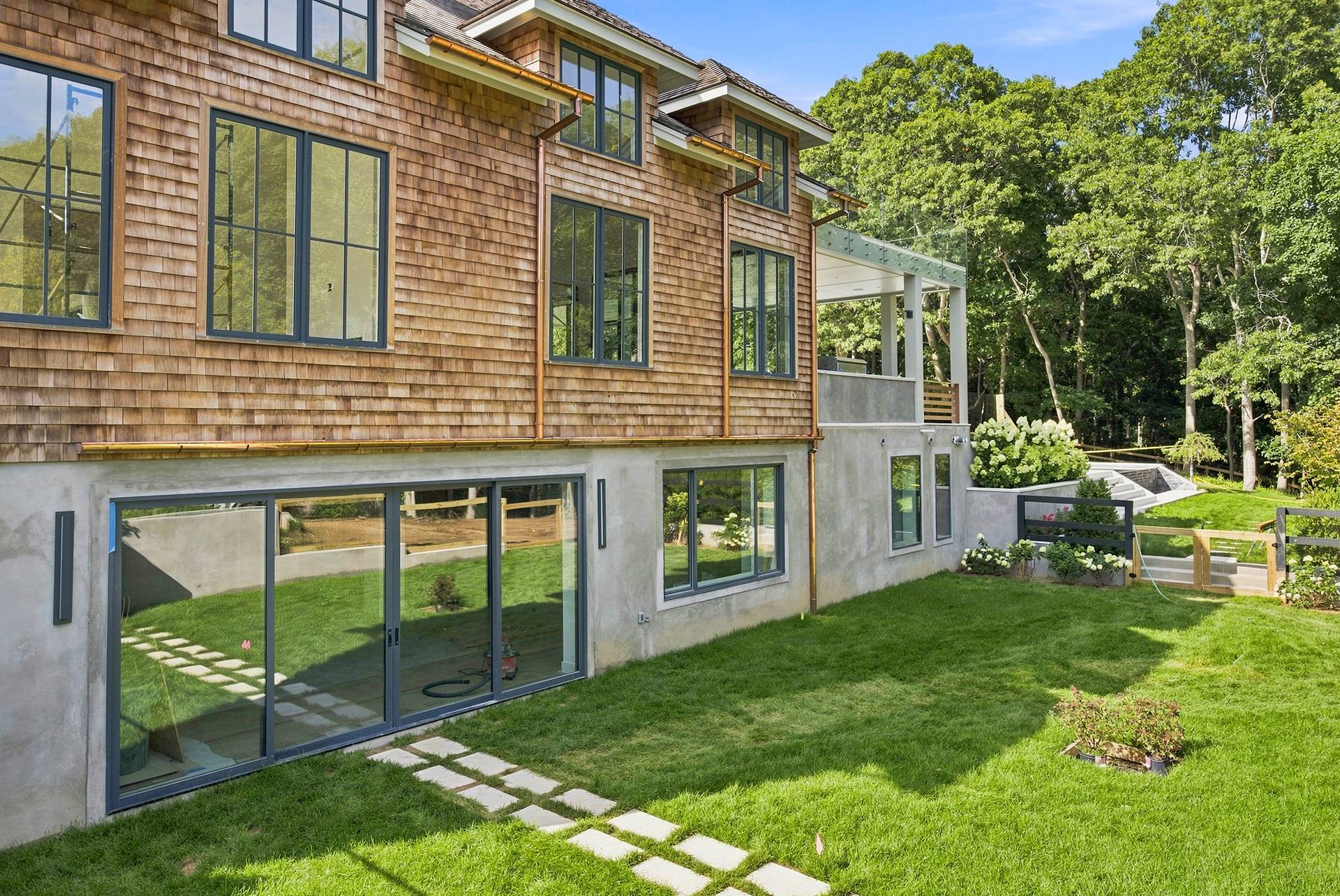 6 Windy Hill Lane